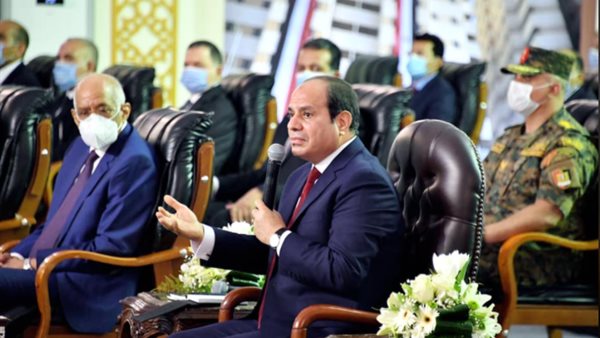 أستاذ علوم سياسية تعليقًا على تصريحات السيسي: «رسائل مهمة للداخل والخارج» | فيديو