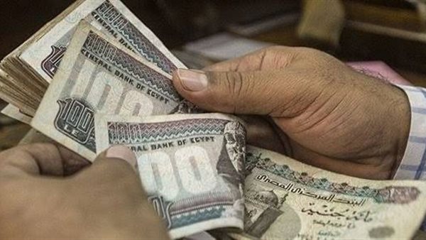 ٩٠٠ جنيه شهريًا للمصريين من البنك الأهلي بصورة البطاقة.. التفاصيل والشروط