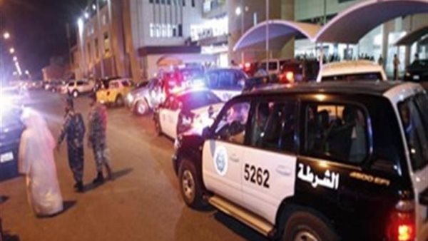 كويتي وسعودي يعتديان بالضرب المبرح على طبيب مصري بالكويت