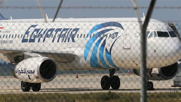 سفير القاهرة بموسكو: مصر خامس دولة تستأنف حركة الطيران مع روسيا | فيديو