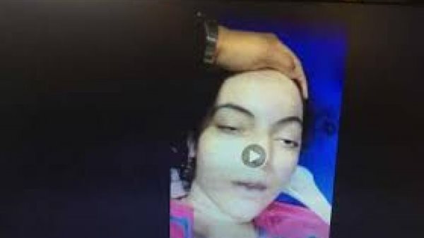بعدما انتشر فيديو وفاتها على السوشيال ميديا..أول رد من التعليم العالي على وفاة سيدة بمستشفى المنيا | فيديو