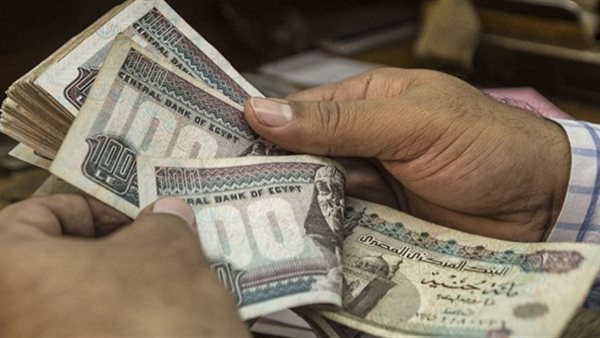 البطاقة المعجزة ..بشرى سارة من الحكومة لملايين الموظفين