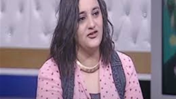 نجلة الشاعر محمد حمزة: عملت مع ممثلين محترفين.. وحصلت على جائزة في أول تجربة | فيديو