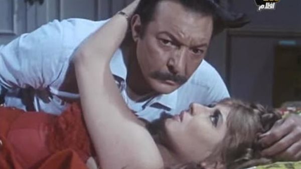 ماذا فعل رشدي أباظة مع سهير رمزي قبل تقديمها لمشهد ساخن؟