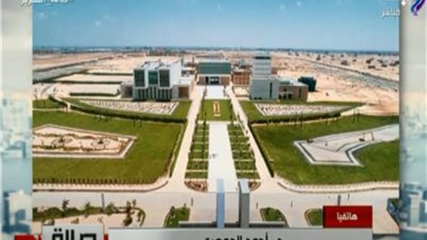 رئيس الجامعة المصرية اليابانية: الشركات تحاول خطف الطلاب قبل التخرج | فيديو