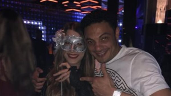 حوار ناري بين أحمد موسى ووالد محمد علي .. مفاجآت مثيرة عن المقاول الهارب | فيديو