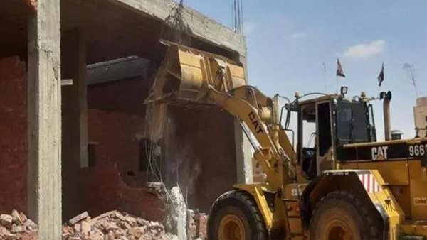 هل تمتنع الحكومة عن تسليم استمارة وقف الهدم لمن تقدموا بدفع رسوم جدية التصالح؟