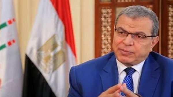 القوى العاملة تعلن عن 3255 فرصة عمل براتب يصل لـ 7000 جنيه 