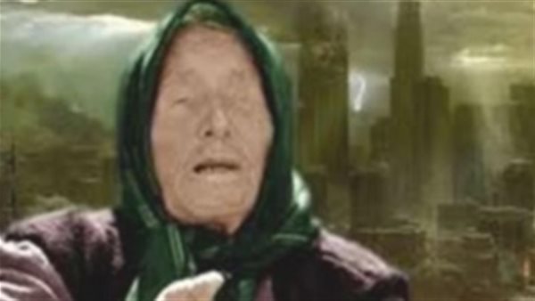 توقعت مرض ترامب ونهاية العالم..من هى العرافة الجدة فانجا؟