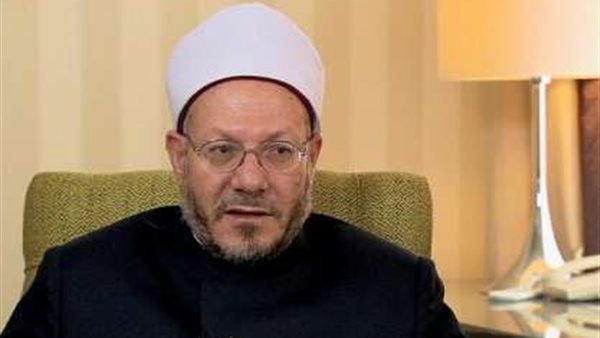 المفتي: النقاب قضية اجتماعية وليست دينية ولا علاقة له بالنص الشرعي | فيديو