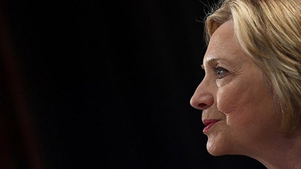 محلل ليبي: «فضيحة كلينتون» قنبلة نووية دبلوماسية ألقاها ترامب في وجه خصومه الديمقراطيين | فيديو 