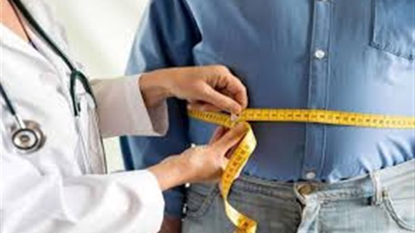 استشاري: عملية تحويل المسار لخفض الوزن تُفضل لمريض السكر | فيديو