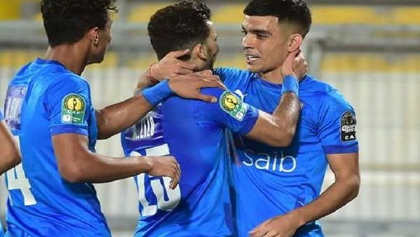 الاتحاد الأفريقي يصدم الزمالك قبل مباراة الرجاء الثانية