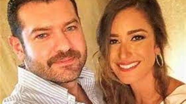 هل تزوجت أمينة خليل بعمرو يوسف في السر ؟
