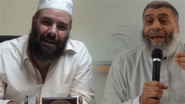 صحفي عائد من قطر: مقالات الزمر وعبد الماجد تحمل رسائل مشفرة ضد مصر | فيديو