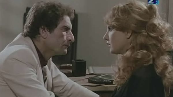 صراخ فنانة شهيرة بعد تحول مشهد اغتصابها إلى حقيقة أثناء تصوير مشهد ساخن على السرير.. من هي؟