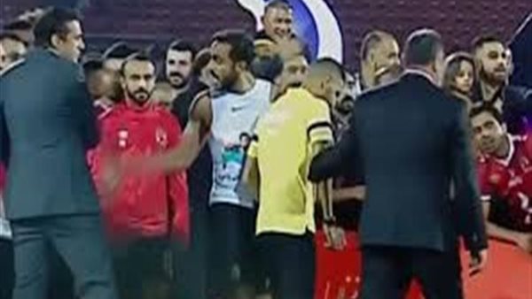 عضو اتحاد الكرة ينتقم.. قرار صادم ضد كهربا بعد خناقته مع محمد فضل