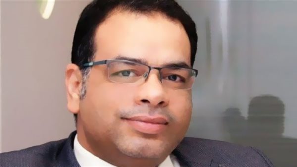 عضو الاتحاد العالمي للصحة النفسية يوضح مخاطر التفرقة بين الأبناء | فيديو 