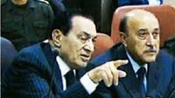 «بس ده ابني يا عمر!».. حكاية غضب جمال من عمر سليمان وتدخل مبارك بمكالمة حاسمة