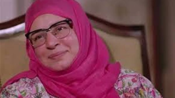 رد مؤلم من عبلة كامل على مروجي الشائعات عن مرضها بالسرطان