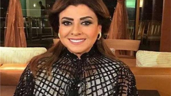 بعد شفائها ... نشوى مصطفى تطلب طلبا غريبا من طبيب عالجها من كورونا | فيديو