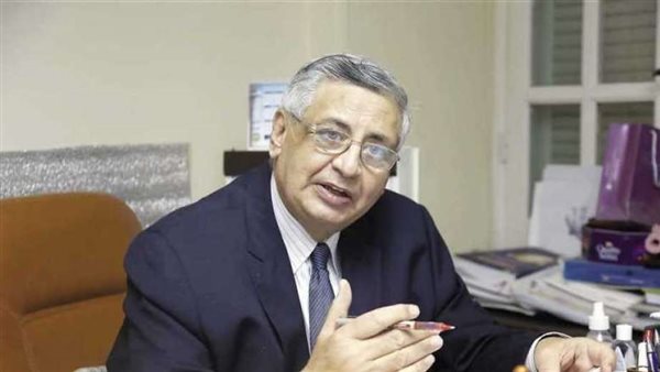 مستشار الرئيس يفجر مفاجأة بشأن الموجة الثانية لكورونا | فيديو