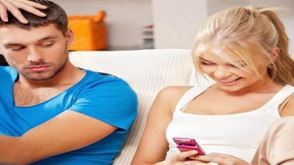 إعلامية: الرجل قد يغار ولكنه لا يُنفسن مثل النساء | فيديو