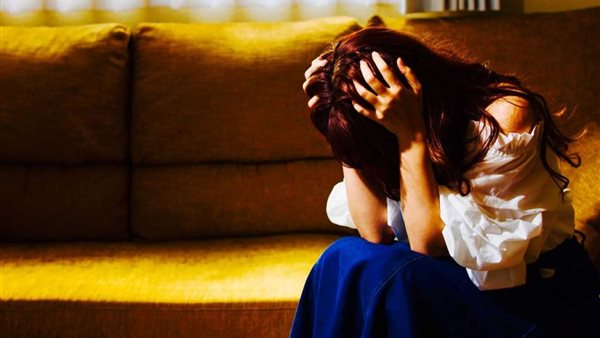 يا ترجعيلي يا افضحك.. أنهت علاقتها به فهددها بفيديوهات وصور مخلة