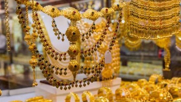 بعد 5 أيام من الانخفاض .. مفاجأة كبرى في أسعار الذهب اليوم