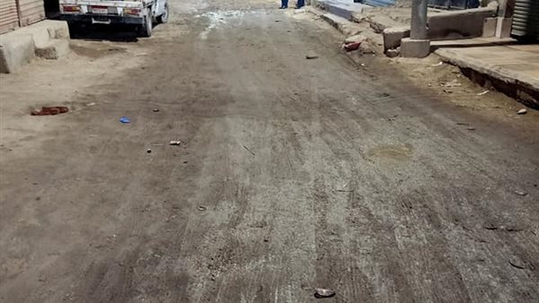 نائبا رئيس مدينة الصف يقودان حملة ليلية بالمعدات لتجريد الشوارع الرئيسية | صور