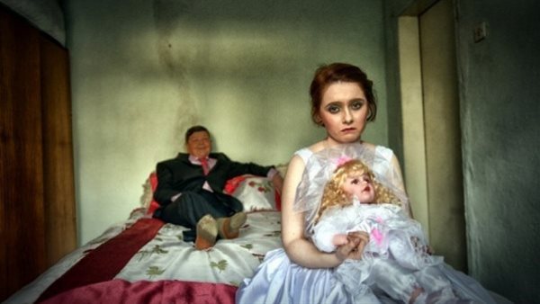 مفاجأة صادمة .. هذا هو ثمن أغلى فتاة على موقع الزواج العرفي من الأثرياء العرب