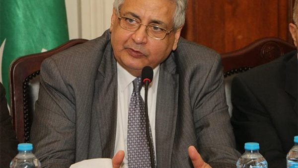 8 أنواع لـ الفيروس بمصر وهذه أسباب زيادة الاصابات.. مستشار الرئيس يكشف مفاجآت جديدة عن كورونا