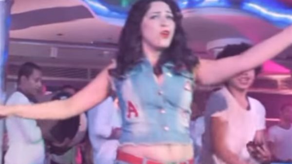 جريمة الـ3 دقائق وسر المليون جنيه .. تطورات مثيرة في قضية الفنانة عبير بيبرس قاتلة زوجها 