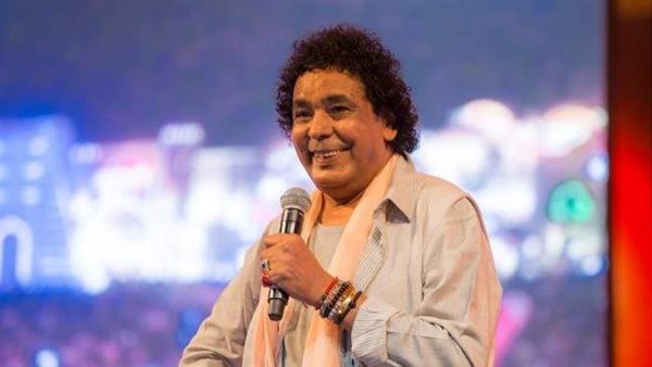 ادعوا له .. نقل الفنان محمد منير للمستشفى بعد تعرضه لوعكة صحية 
