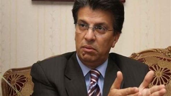 تعليق ناري من خالد منتصر بعد براءة المتهمين فى قضية تعرية سيدة الكرم