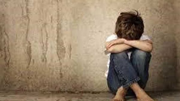 قدمت طفلها لمتحرشين في حفل جماعي والسبب صادم..جبروت أم في بورسعيد  