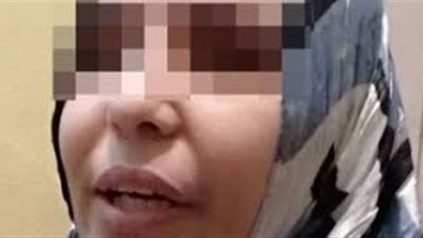 الناس بتعايرني بيها.. رد فعل صادم من عامل مع زوجته لشكه في سلوكها 