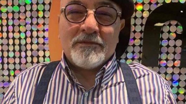 معركة الحمالات والقبعة .. هجوم ناري متبادل بين الحويني وخالد الجندي | شاهد