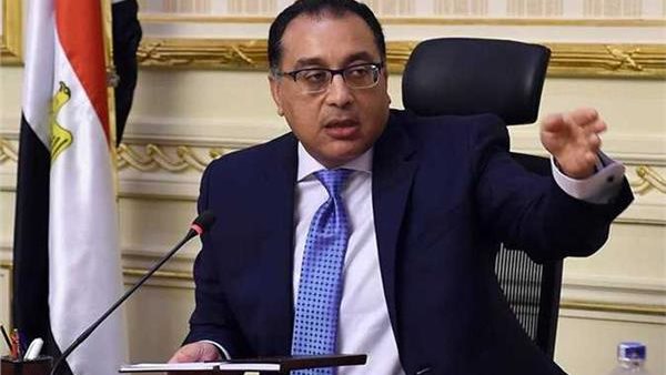 تفاصيل جديدة ..الحكومة تكشف حقيقة دمج امتحانات الفصلين الدراسيين بالجامعات