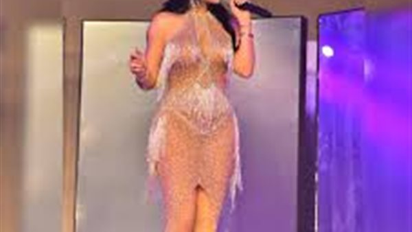 الرضا في قلبك.. هيفاء وهبي تفاجئ جمهورها بارتداء الحجاب | صور 