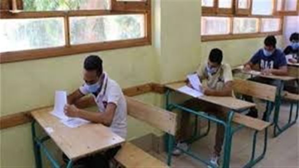 التعليم تحسم الجدل .. هل تعقد الامتحانات أونلاين بسبب كورونا ؟