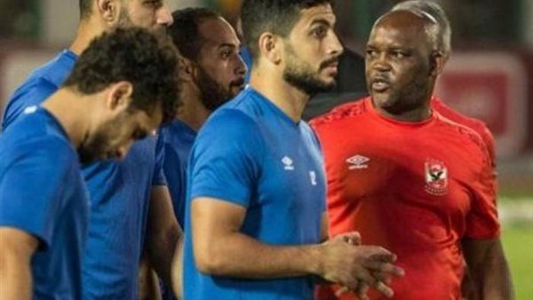 لن أتحمل أحد مرة أخرى.. تفاصيل جلسة موسيماني العاصفة مع لاعبي الأهلي