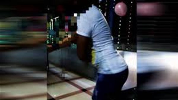 اتجوزوا بعض بعقود عرفي .. اعترافات صادمة للمتهم بتأسيس شبكة الشذوذ بالإسكندرية