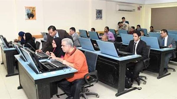 الخبر المنتظر.. تفاصيل هامة عن ترقيات الموظفين 2021 