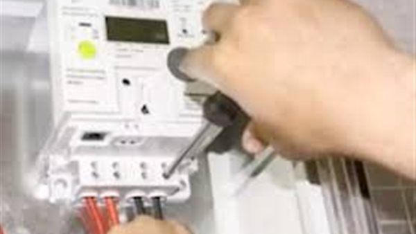 انتبه.. 11 حالة تمنح الحق لشركة الكهرباء برفع العداد 