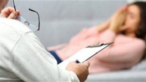 بعد إعلان فنانين تحرشه بهم.. تفاصيل مثيرة في القبض على طبيب شهير بالجيزة