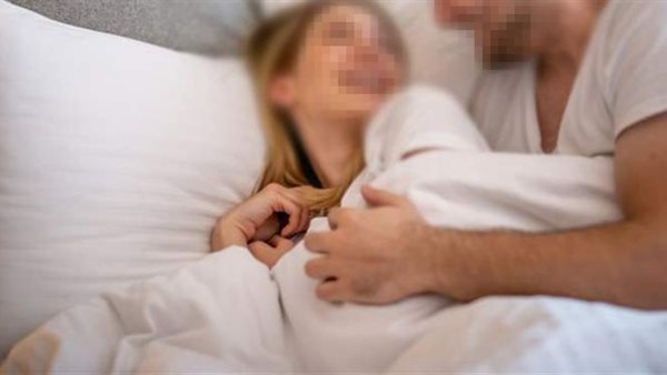 مرتبة السرير فضحتها.. حكاية 40 فيديو إباحي لطبيبة متهمة بخيانة زوجها في الغربية 