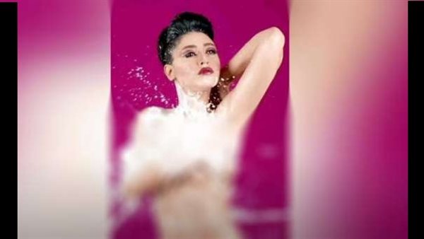 اللبن والملبن وسقارة.. جنان الموديلز في جلسات التصوير المثيرة |شاهد