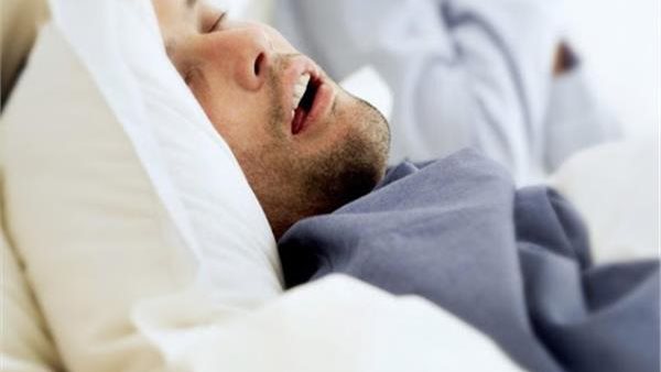 يرفع مستوى الأدرينالين..تحذير جديد من القاتل الصامت أثناء النوم