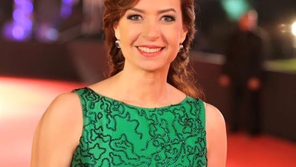 كانت في أتوبيس وهذا ما حدث .. منال سلامة تروي تفاصيل التحرش بها 